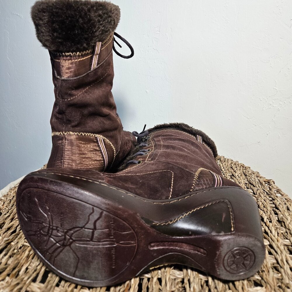 J-41  Lace Up Brown Suede Boot, Women's size 8 - Picture 6 of 8